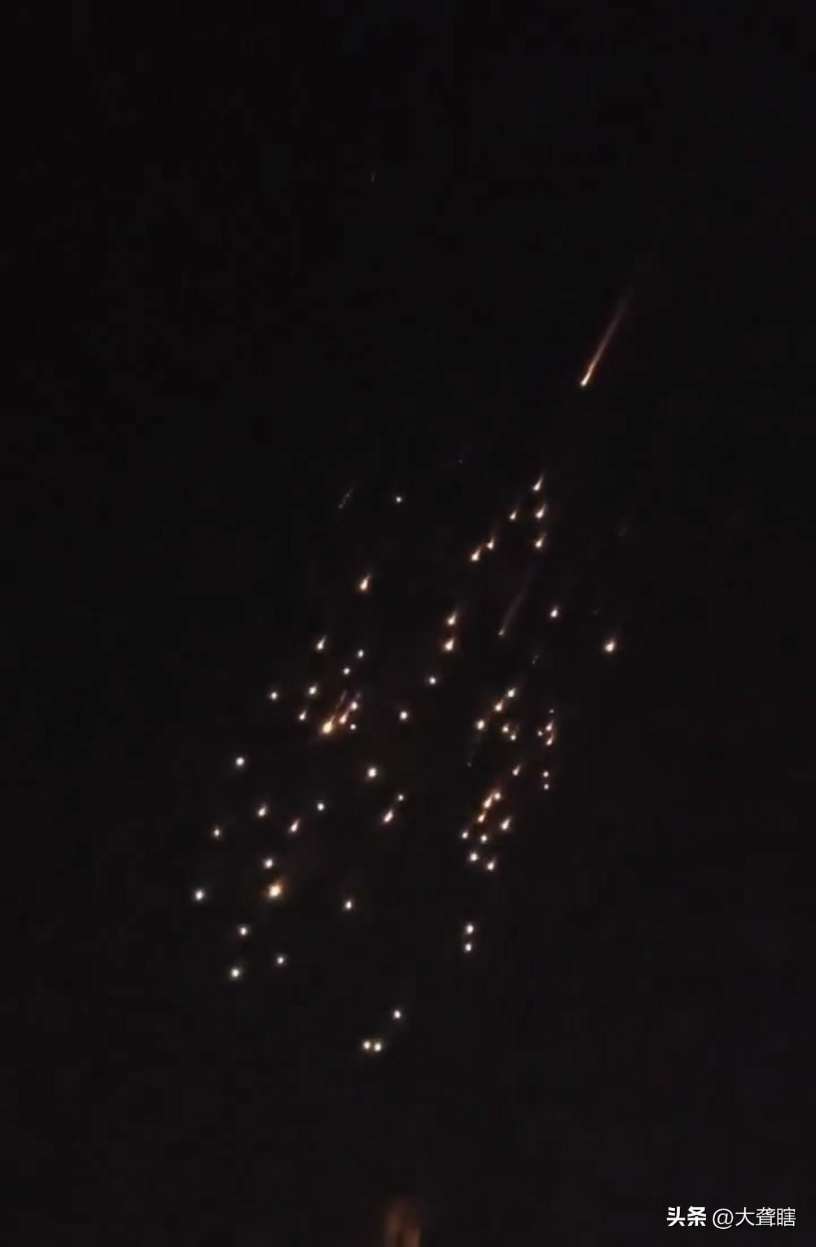 伊朗总统称要为拉里贾尼复仇并将‘’严惩凶手‘’
综合媒体消息，伊朗发起了‘’真实