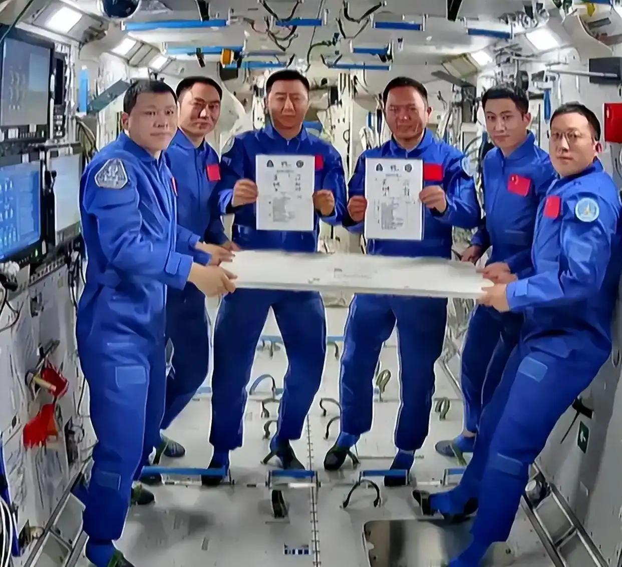 谁能想到，刚和神二十一伙伴完成交接、还带着太空烧烤余温的神二十航天员，会被毫米级