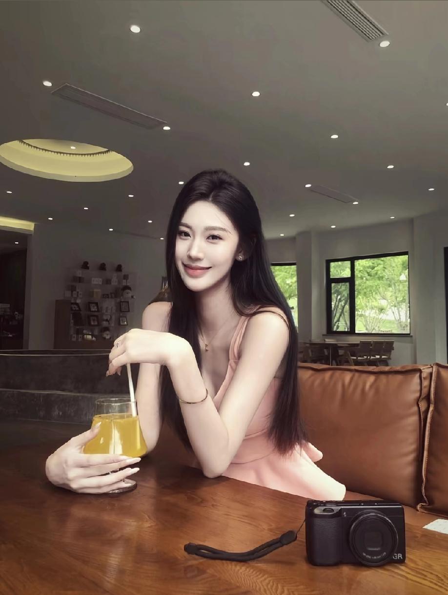 什么样的穿搭可以成为气质女神? 你心中的女神啥样 太美了，美丽又有魅力，气质也是