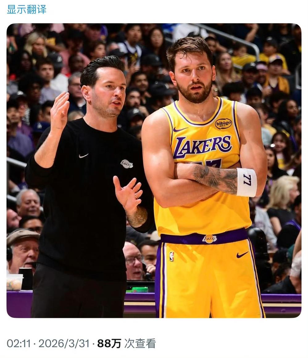 刚刚过去的3月份，东契奇在自己出战的比赛中率领湖人取得14胜2负的战绩，
场均出