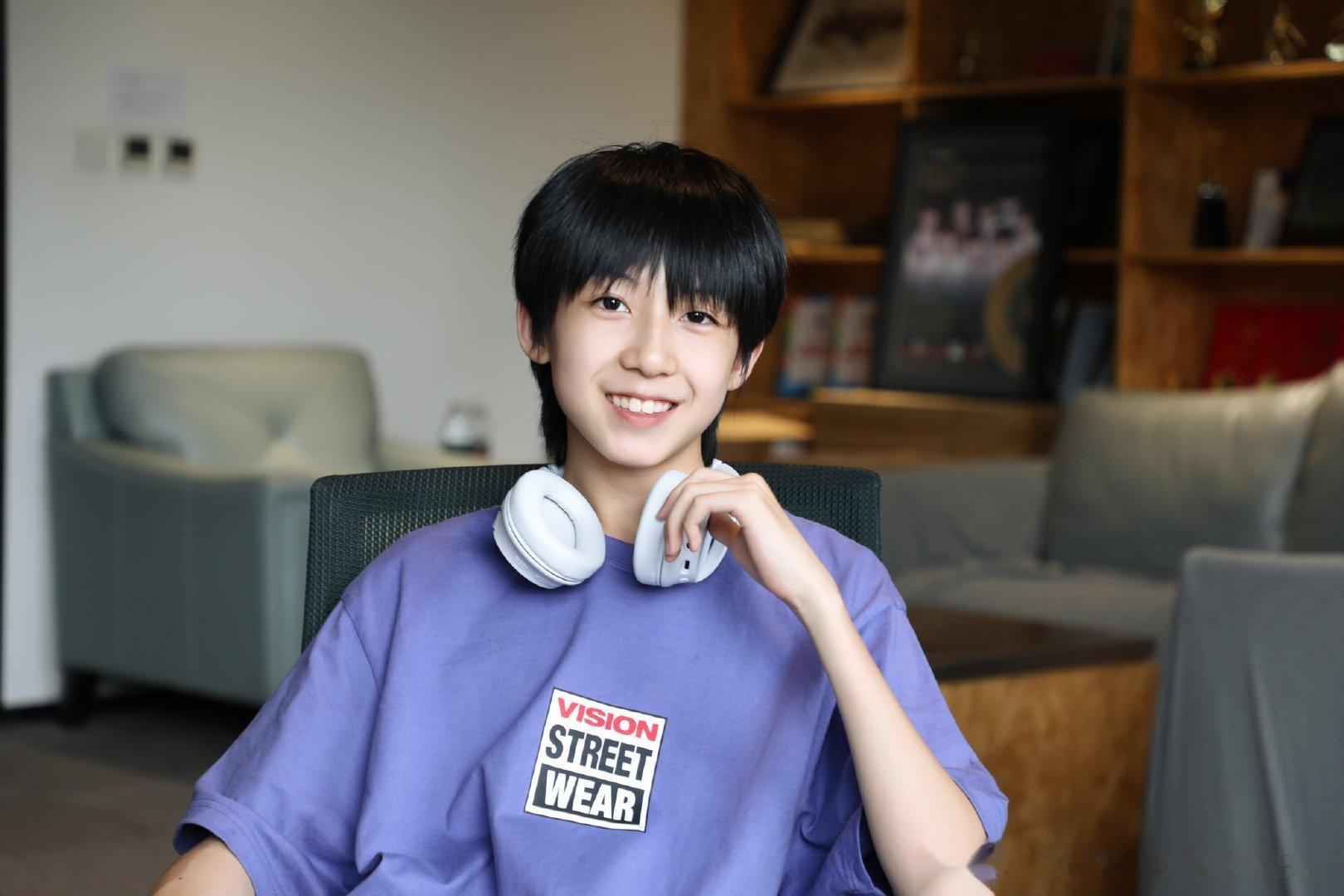 #杨博文YBW[超话]#ybw#杨博文 王牌主舞# ybw#杨博文 0601生日