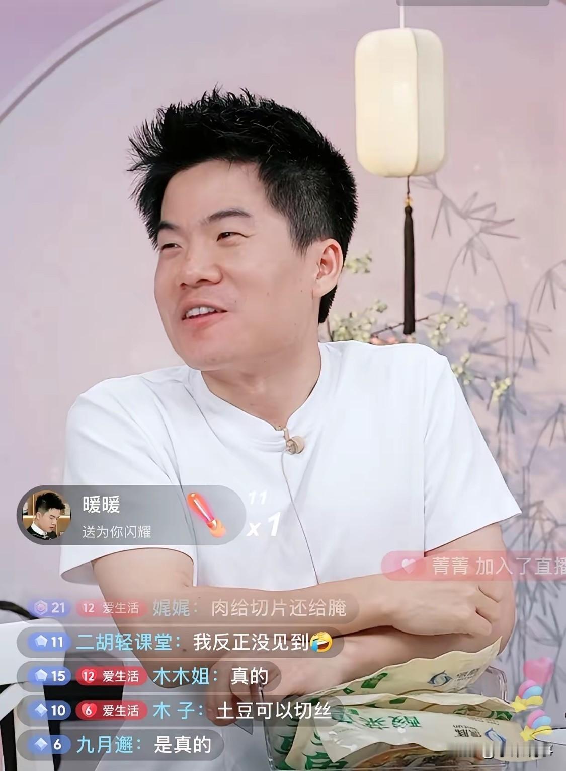 三天1.2亿是什么级别的销售业绩？平均一天4000万，一个月12亿。一年就144
