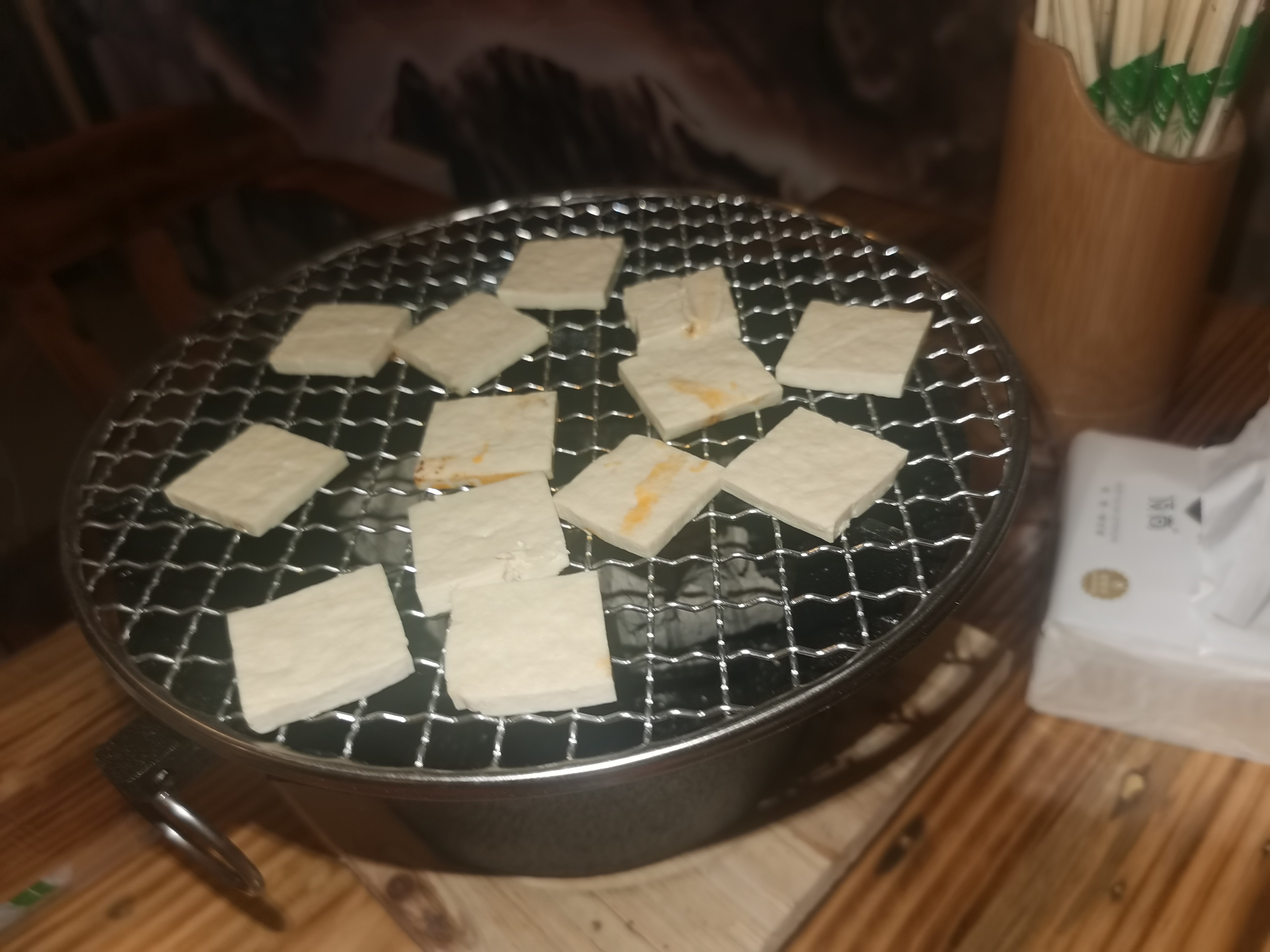 因为朋友喜悦美食和我撞了个满怀[抱一抱][抱一抱][抱一抱][抱一抱] ​​​