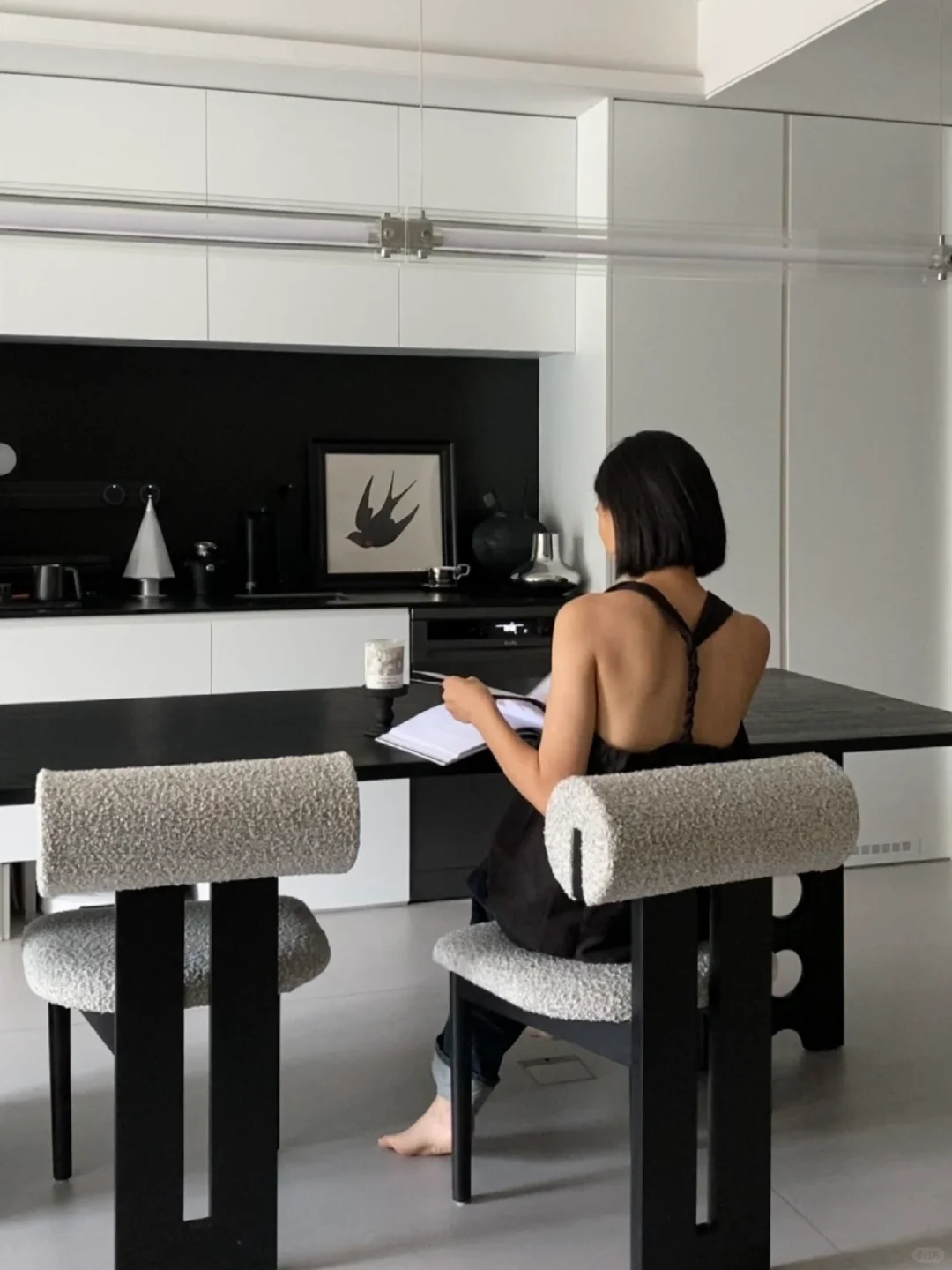 安利所有人｜黑白极简太过高级_度假酒店感家