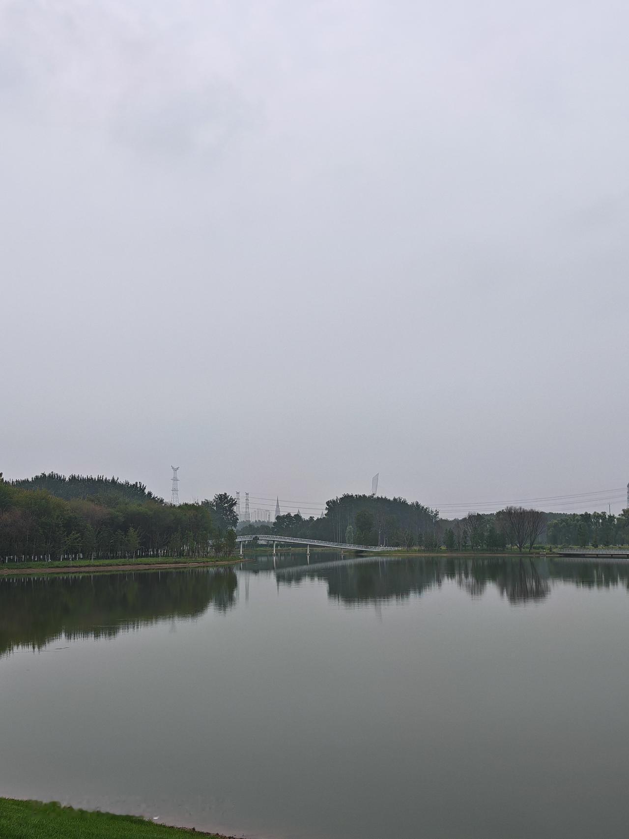 湖光山色，静谧如画。金盏淀去宋庄镇随走随手拍宋庄蓄滞公园