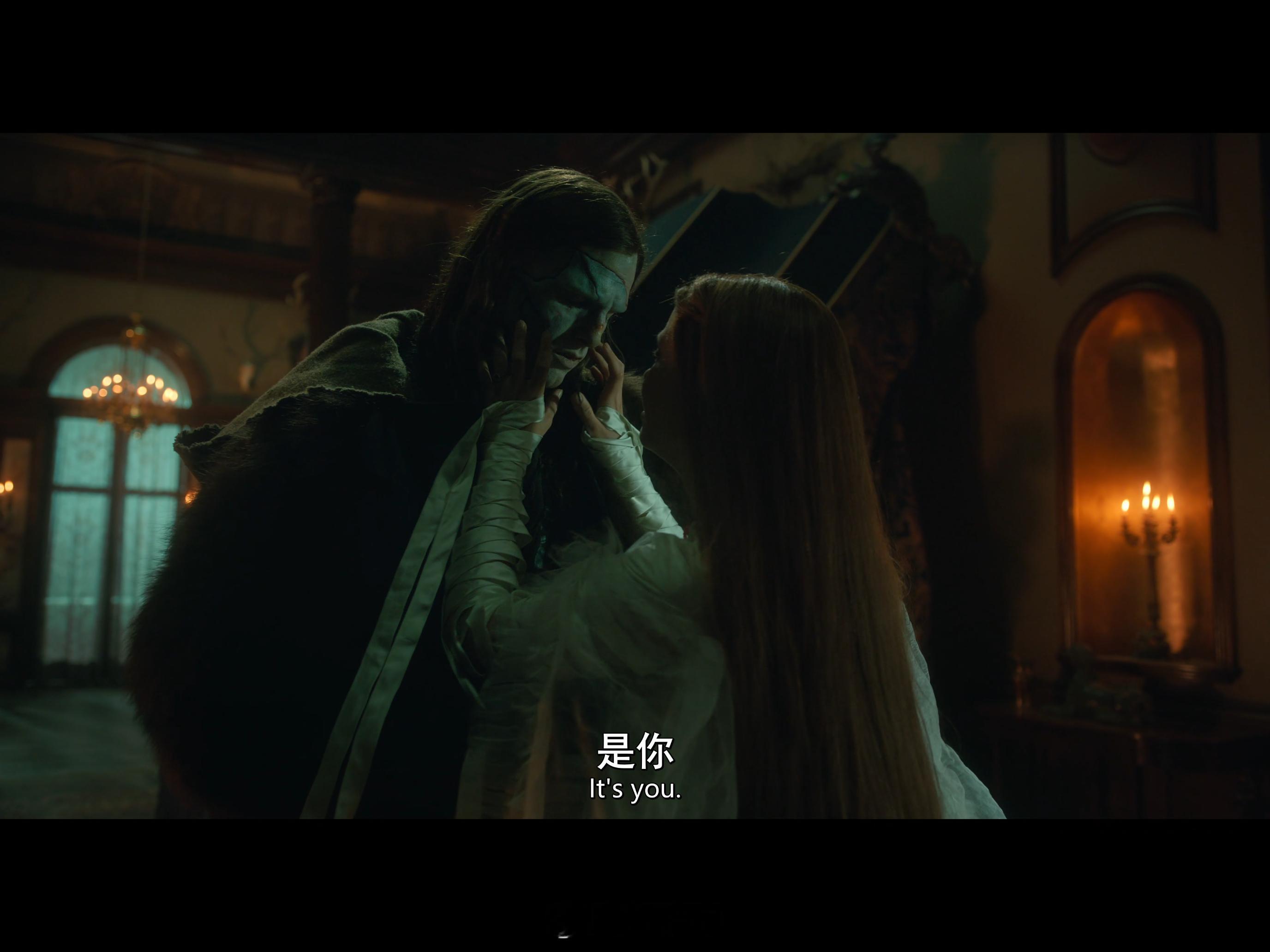 玻璃渣里找糖吃又是爱上怪物的一天[捂嘴哭] ​​​