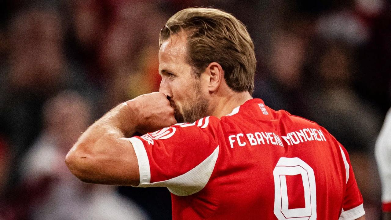 拜仁目前无意触发杰克逊的买断选项，不过也不会在冬窗离队，他预计仍将留队至本赛季结