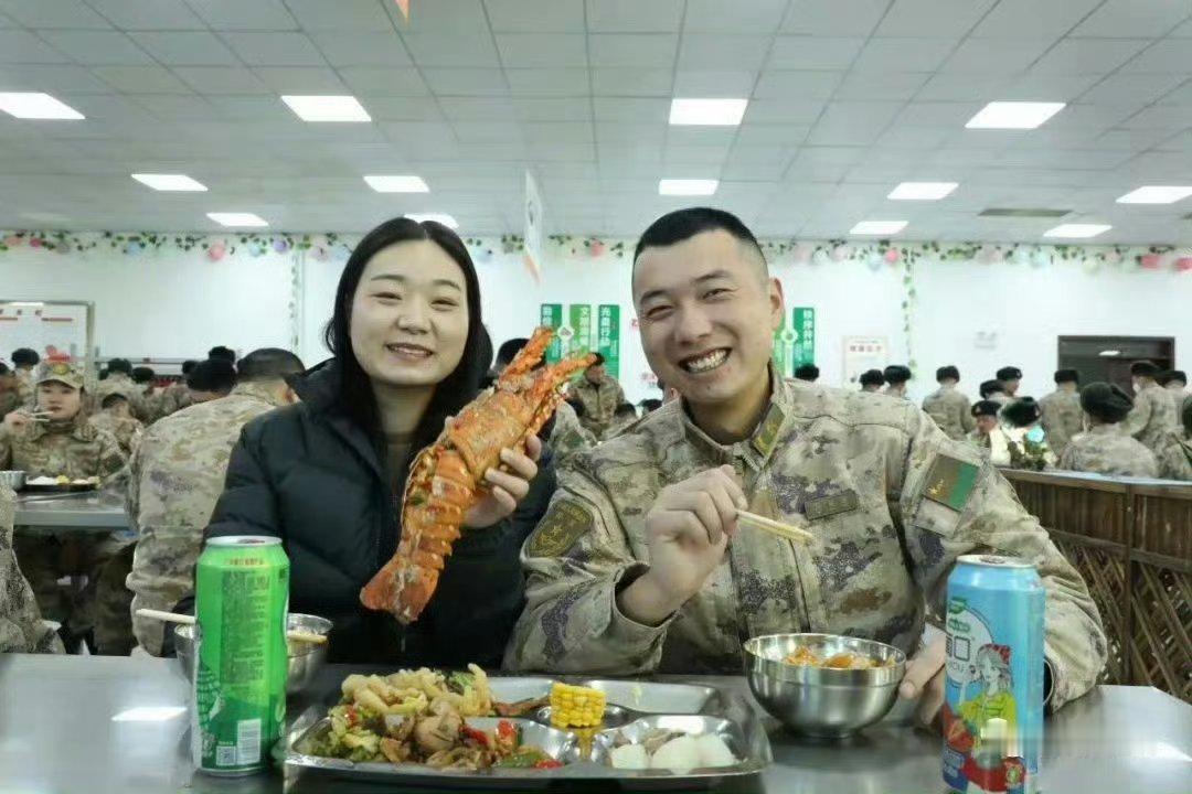 以前在喀喇昆仑班公湖能吃上龙虾想都不敢想吧！ 