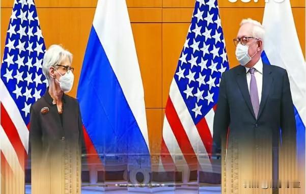 伊朗高官近期释放积极信号，表示愿与美国达成为双方带来经济利益的核协议。这一表态为