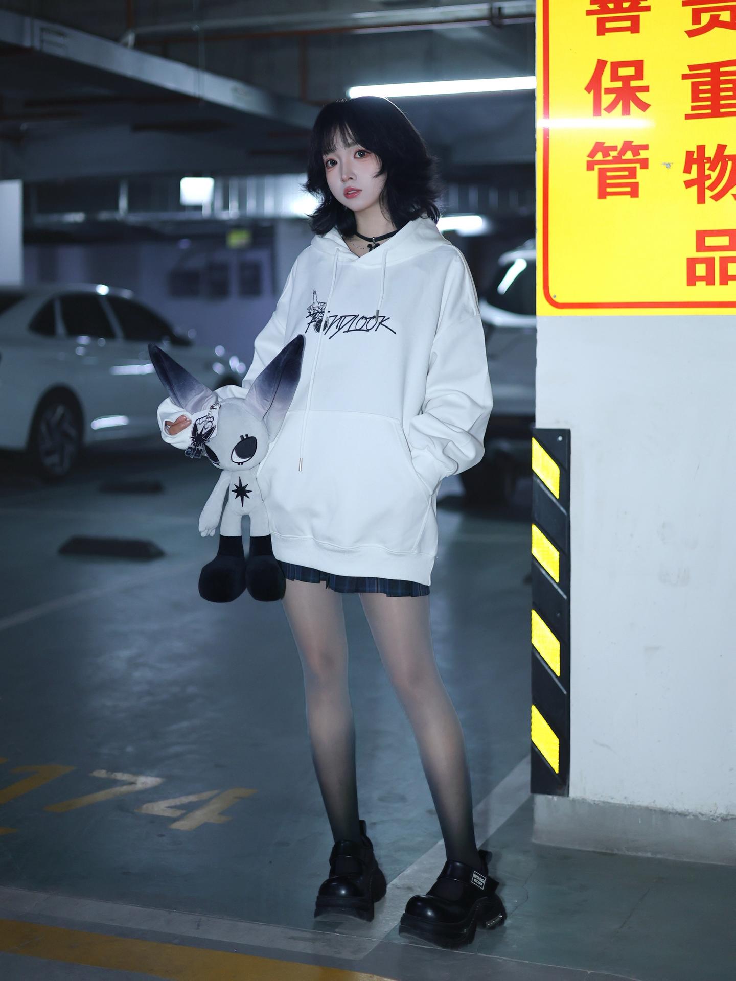 • ◡•𝕪𝕖𝕖𝕖.