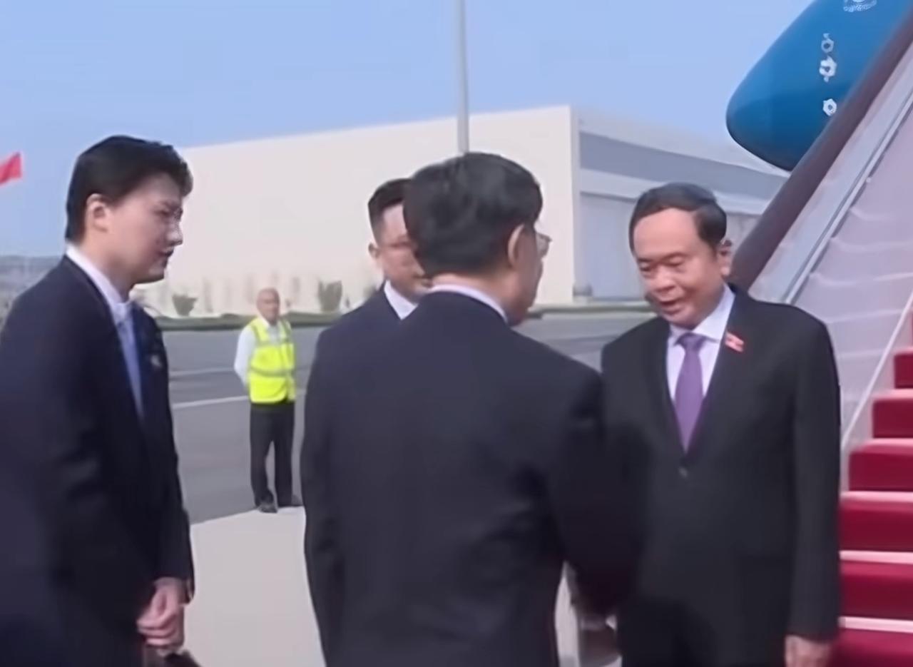 陈青敏访华
