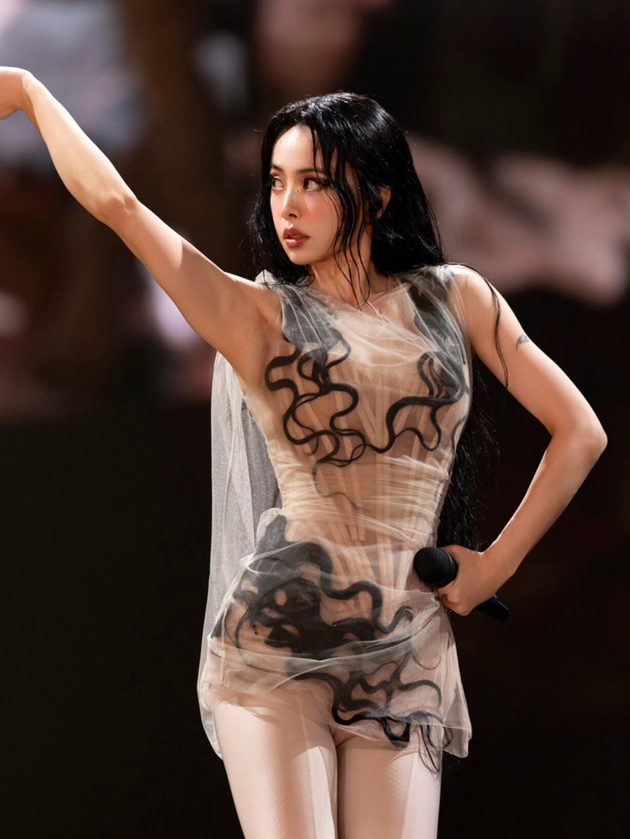 我羡慕每一双看了pleasure tour的眼睛🥹 