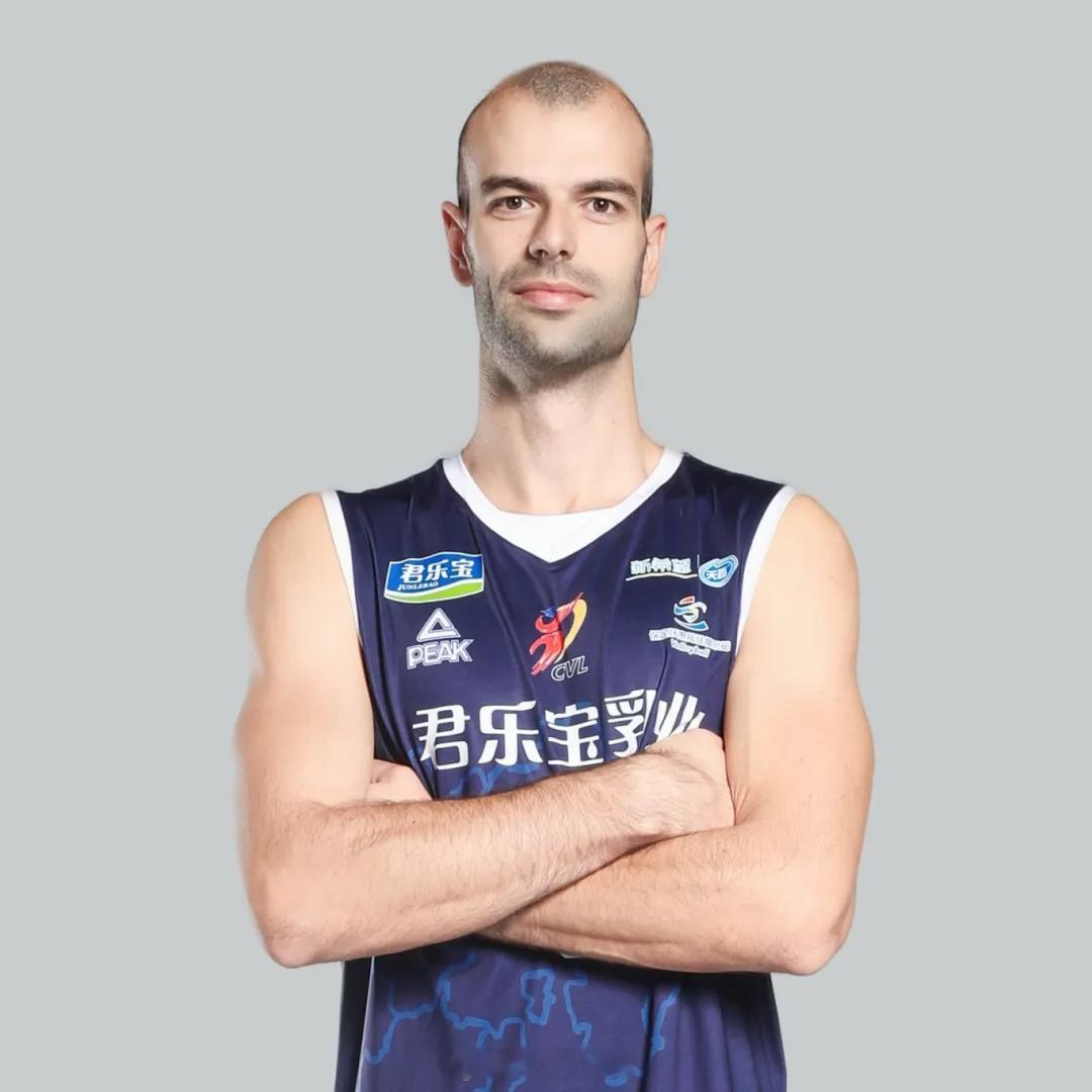 【保定沃隶男排官宣新赛季外援】#中国男排超级联赛# （依照片序）拉扎尔·西罗维奇