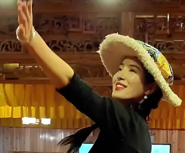 2026年1月22日，被称为“香格里拉宋慧乔”的藏族姑娘永宗官宣婚讯，将于1月2