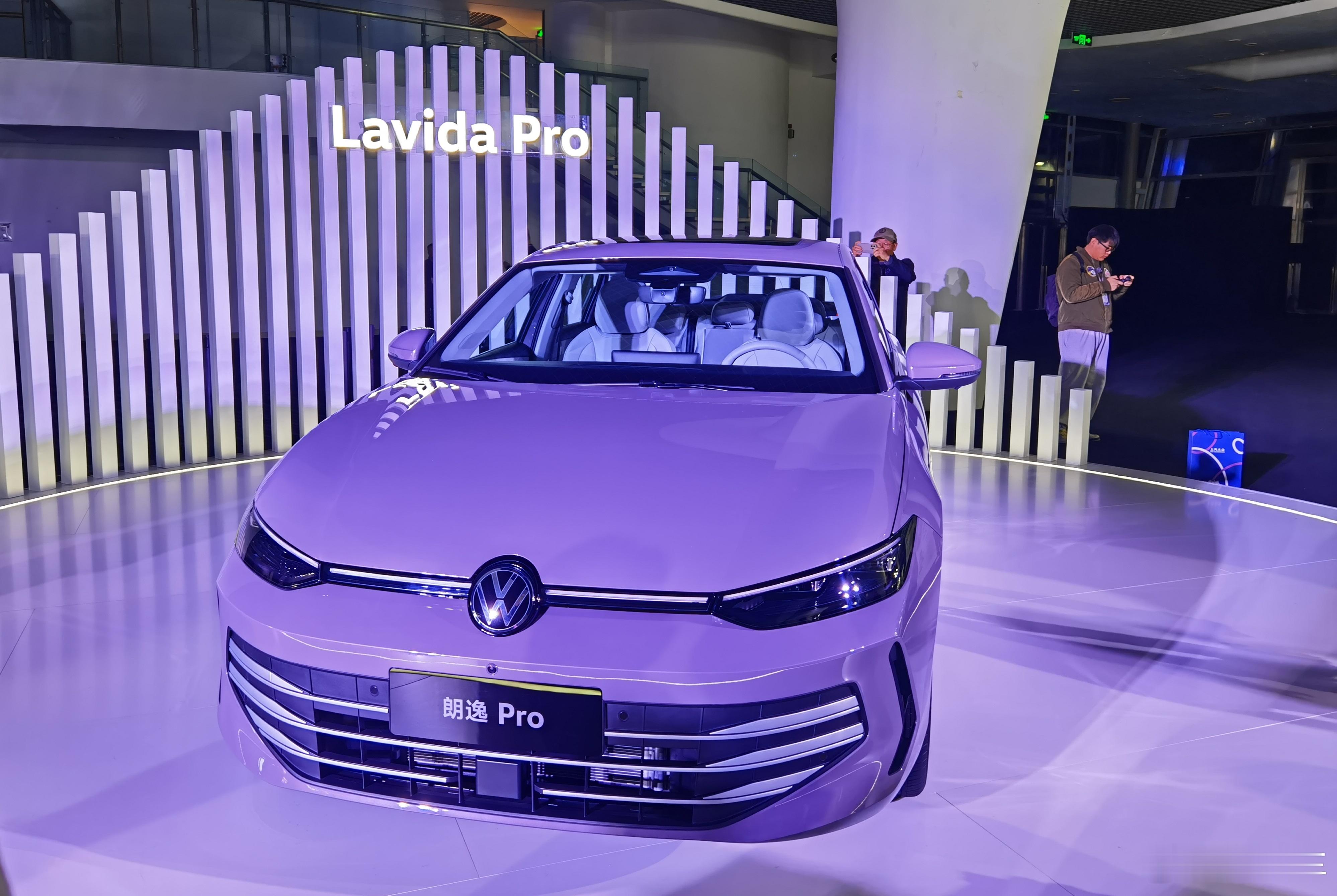 朗逸pro：燃油为何不死？在电动车高歌猛进的时代，上汽大众朗逸Pro以8.88万