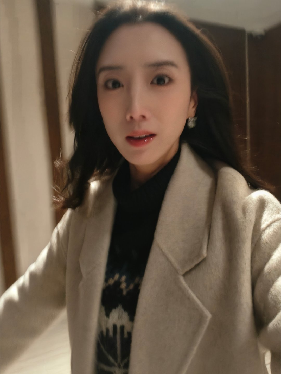 今天小助理绝对是要扣鸡腿，有晚宴结果忘记提醒我了，然后那我真的是匆匆忙忙连滚带爬