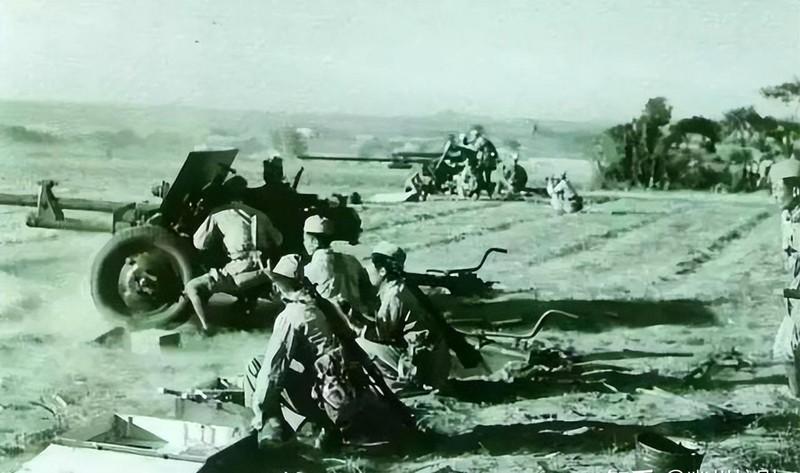 1958年，毛主席下令炮击金门，不小心炸死两个美国顾问，美国得知后率大军压境，指