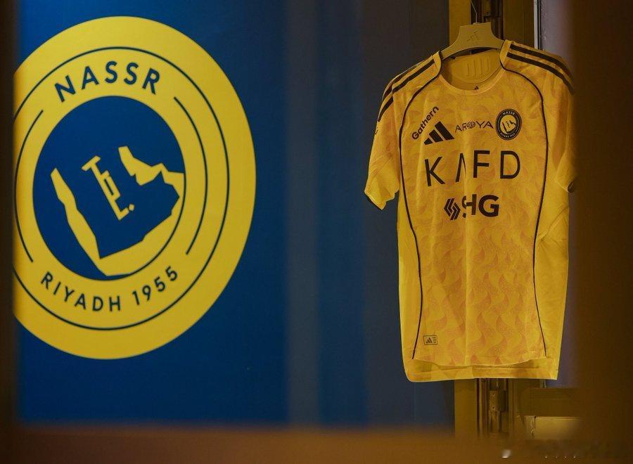 C罗 C 罗轮休，伊拉克新援首秀利雅得体育vs利雅得胜利 出战名单：本托、伊尼戈