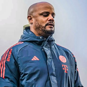 本赛季，文森特·孔帕尼执教的拜仁慕尼黑在德甲联赛的16场比赛中攻入63球。 