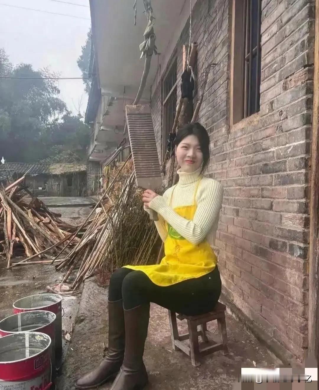 农村女孩的快乐，你们羡慕不