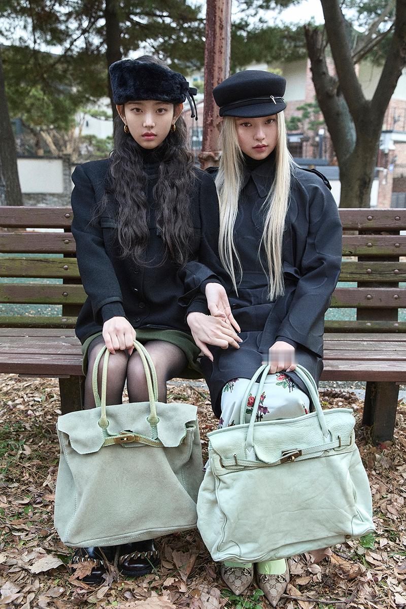 KiiiKiii LEESOL & HAUMDelulu World 1 