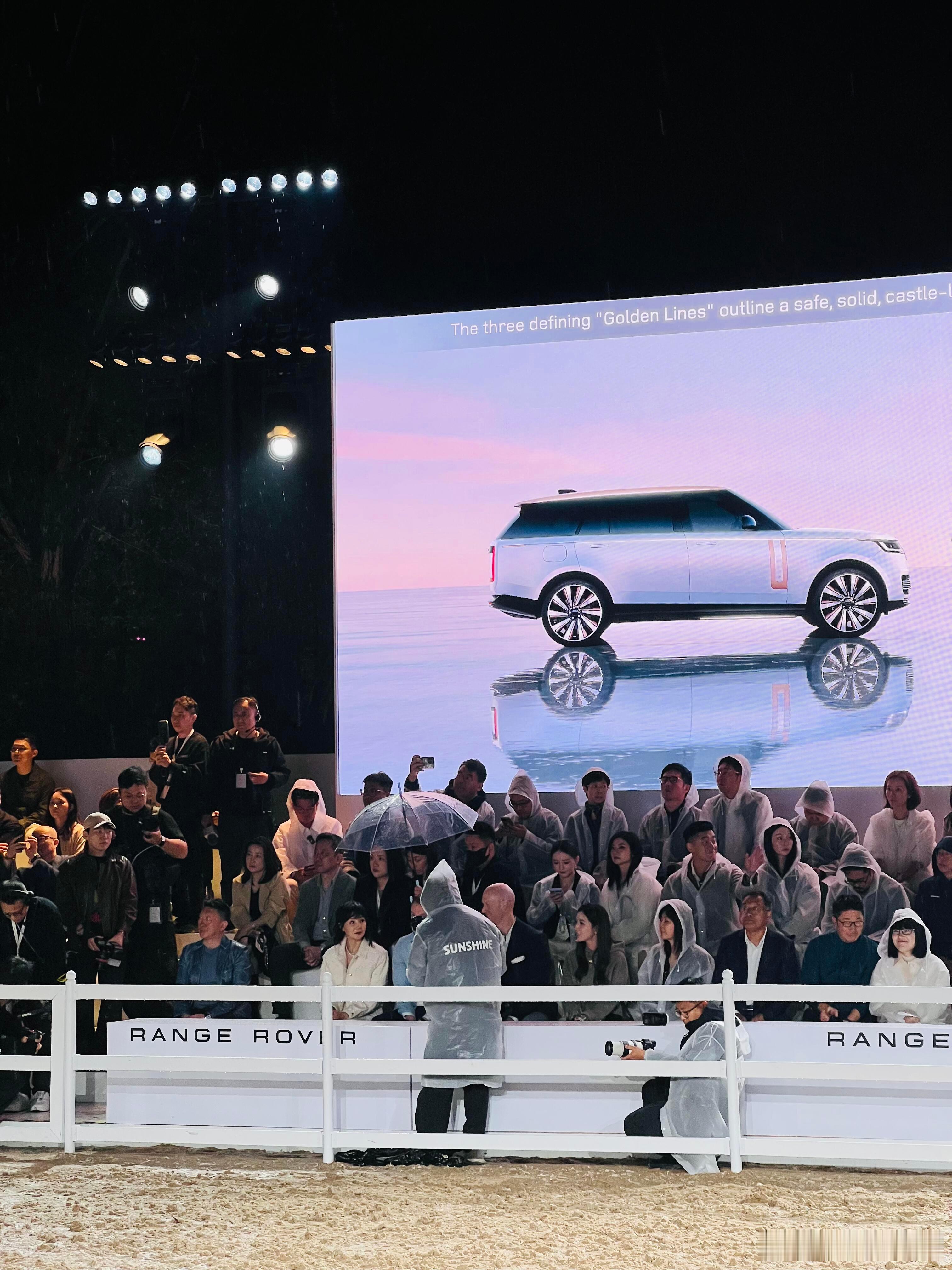 揽胜回应被模仿揽胜回应被模仿 这波回应，属实把“大佬格局”拉满了。别人被模仿可能