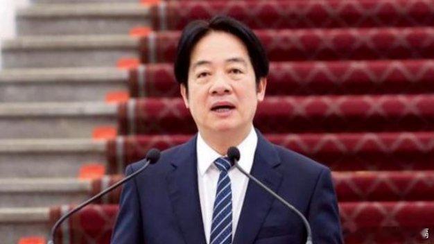 凤凰新闻【“台独”集体破防，赖清德尖叫“反统”】“十五五”规划建议谈台湾问题因为