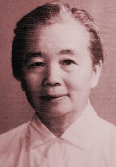 1937年，西路军政治部主任张琴秋被俘，马家军旅长问她：“你是不是张琴秋？”张琴