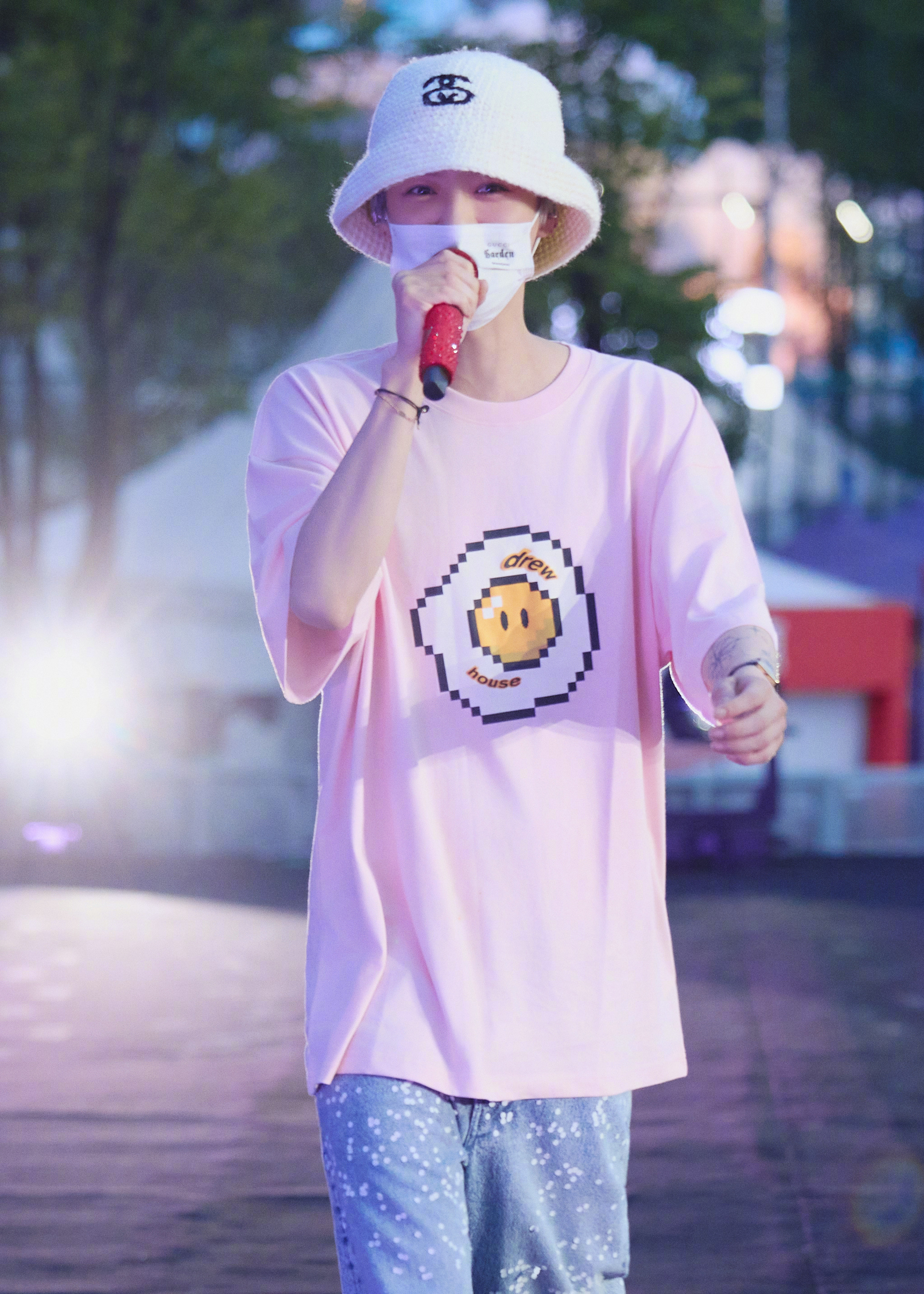 鹿晗gapday音乐节彩排照，期待主理人今晚的正式舞台