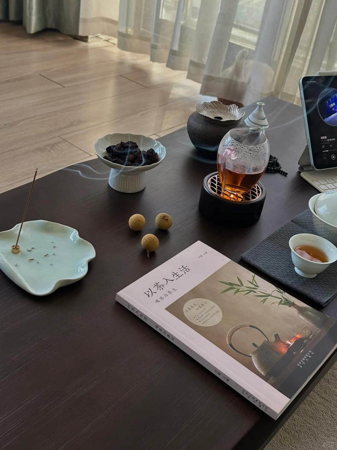 学校配心理老师、用AI盯学生情绪？心理健康这盘大棋，变了！


现在学校对孩子的