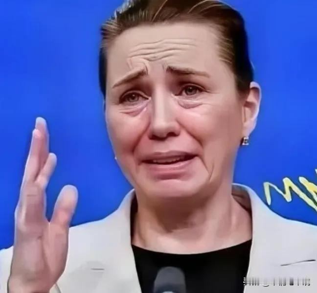 丹麦口口声声禁中国对格陵兰岛投资，说穿了哪是痛恨中国，就是被美国捏着脖子的懦弱，