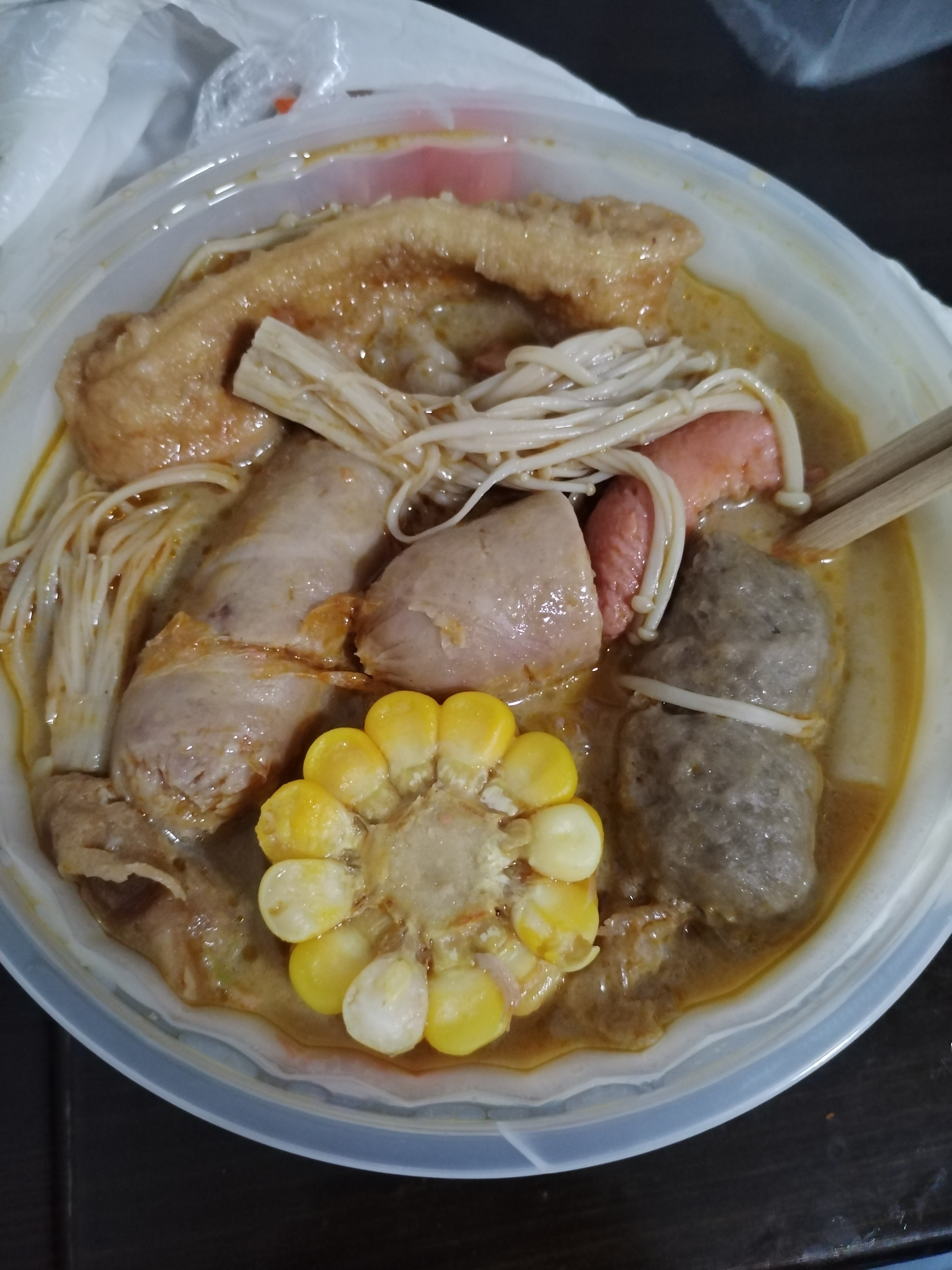 晚餐，麻辣烫🍜 