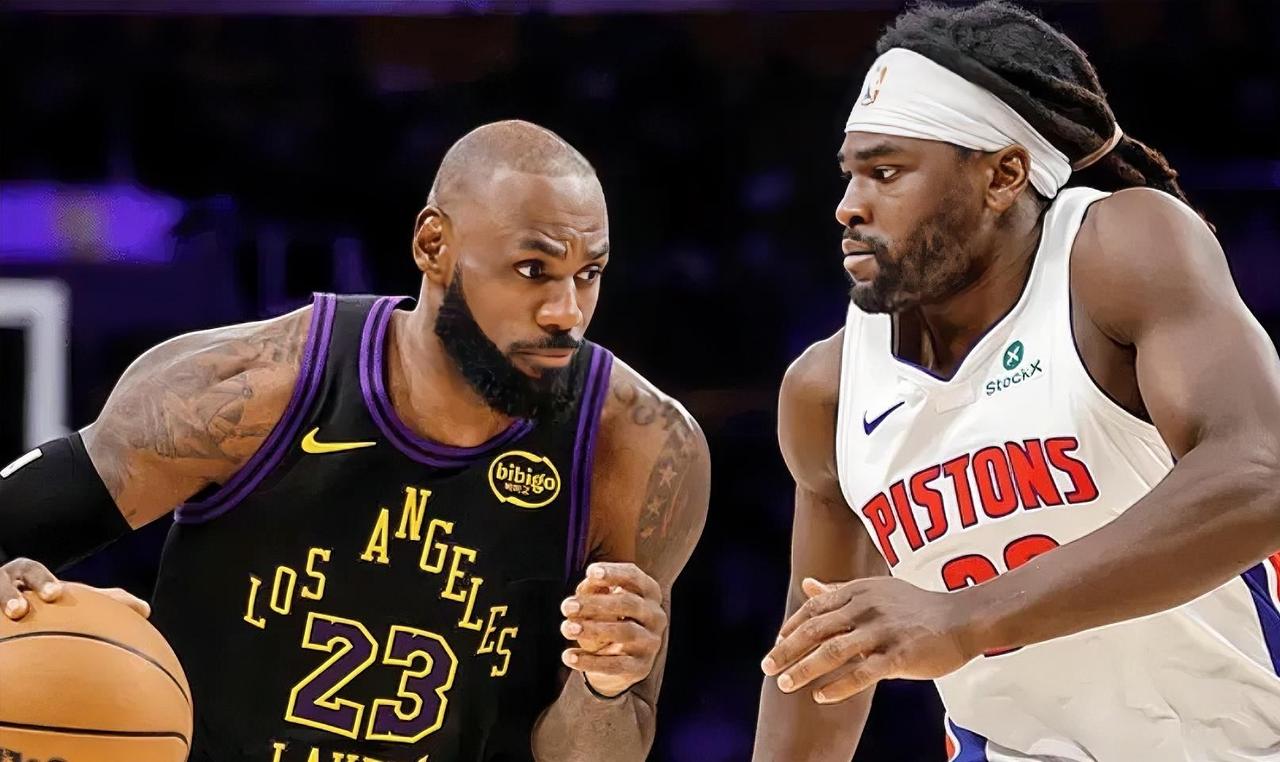 谁更像大猩猩🦍
詹姆斯生日球队输球了
湖人防守还是太差了
斯玛特要是有狄龙8成