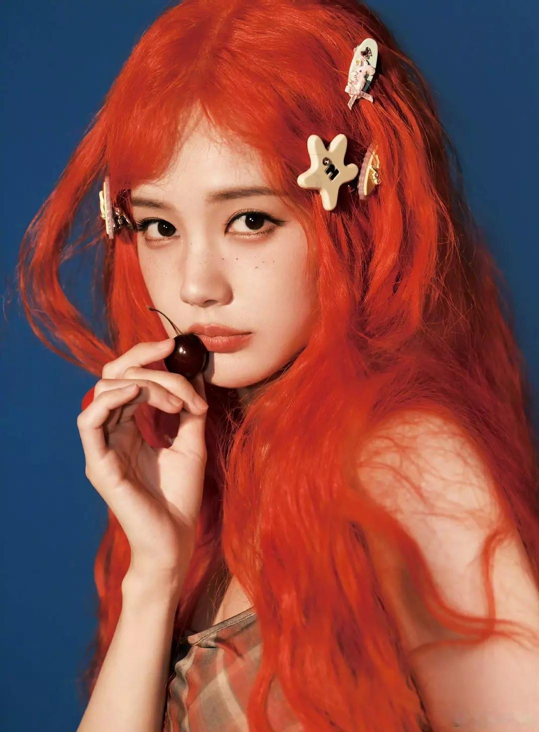 李一桐如果当爱豆那也是神颜级别 太美啦😍 ​​​