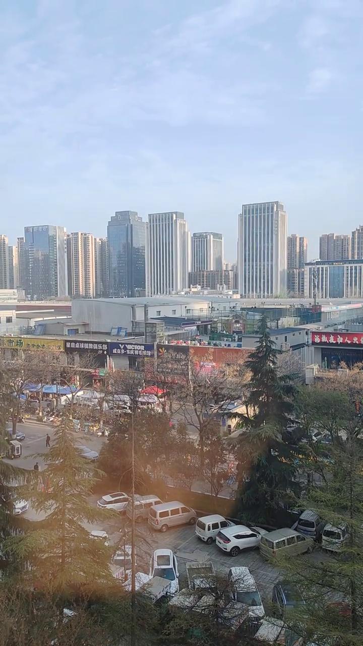 我坚持不到让他过日子。