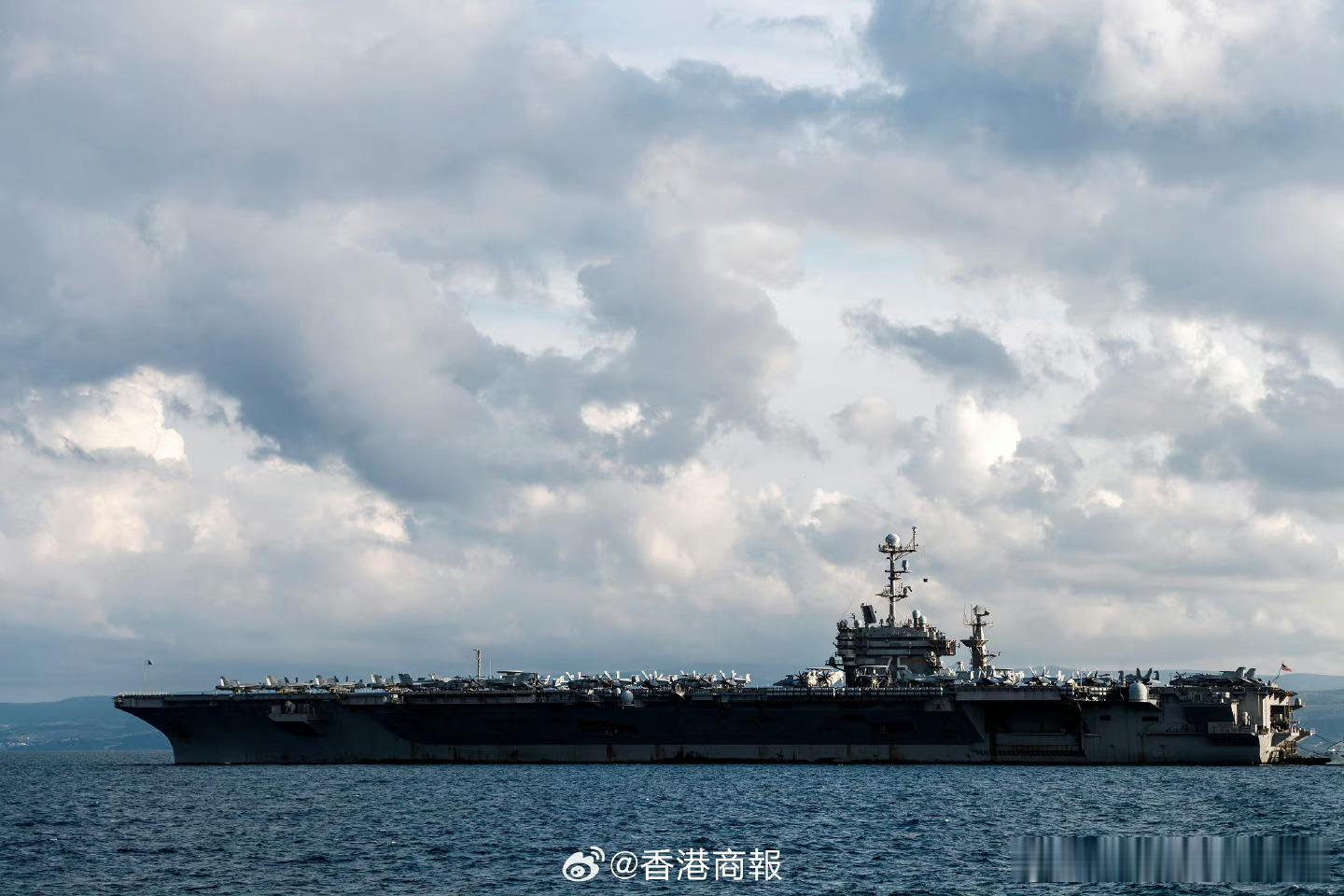 #美国杜鲁门号航母及打击群前往中东##红海局势#【美媒：美国“杜鲁门”号航母及打