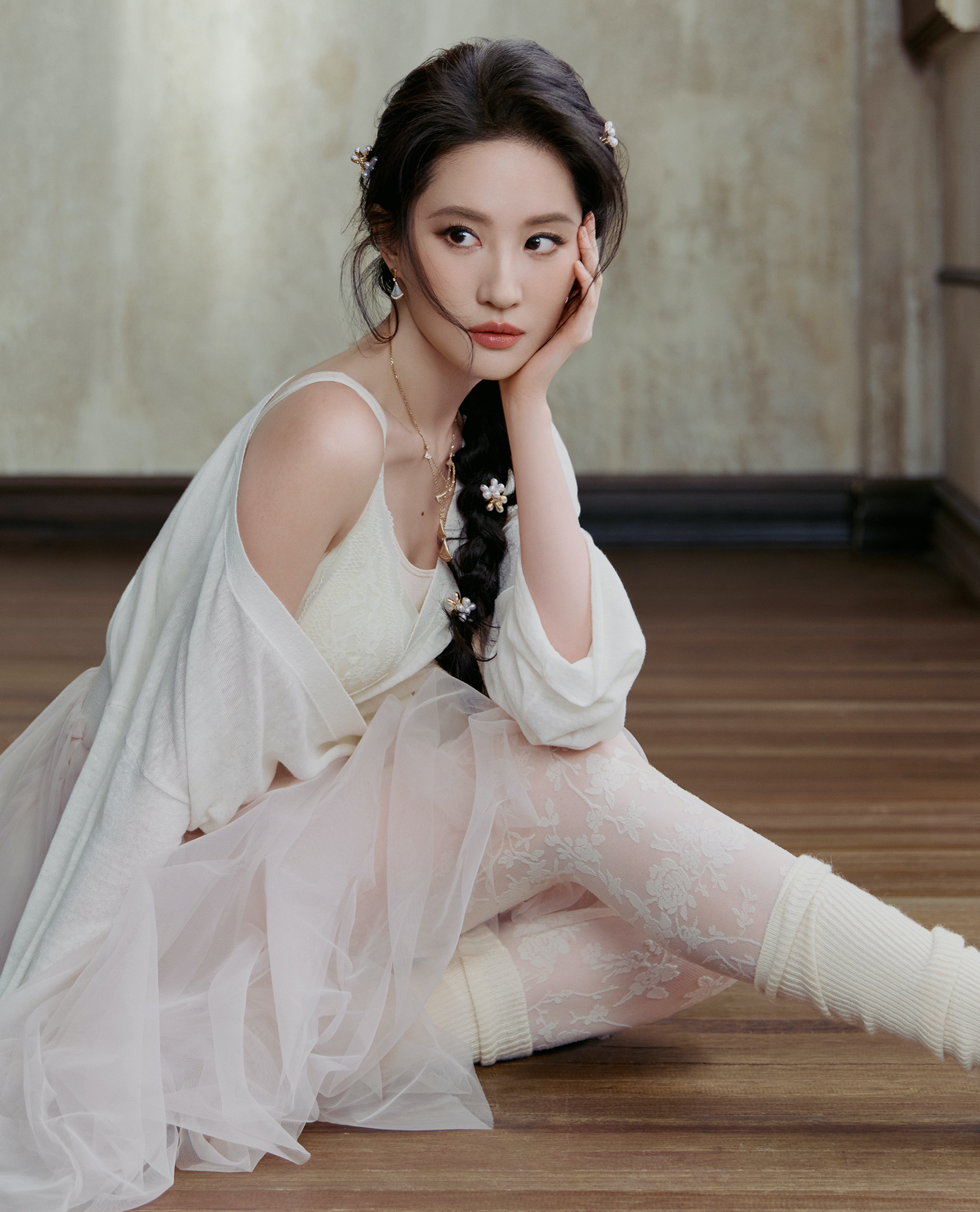 11月WGALA盛典马上来了期待顶级星光女星刘亦菲🤍明星的11月行程图
