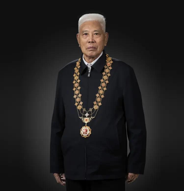 李延年于1945年参加革命，先后参加解放战争、湘西剿匪、抗美援朝战争、边境防卫作