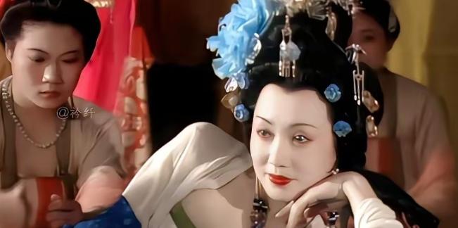 韦皇后正在睡觉，25岁的李隆基突然闯入，韦皇后又惊又怒：“大胆逆子！”谁料，韦皇