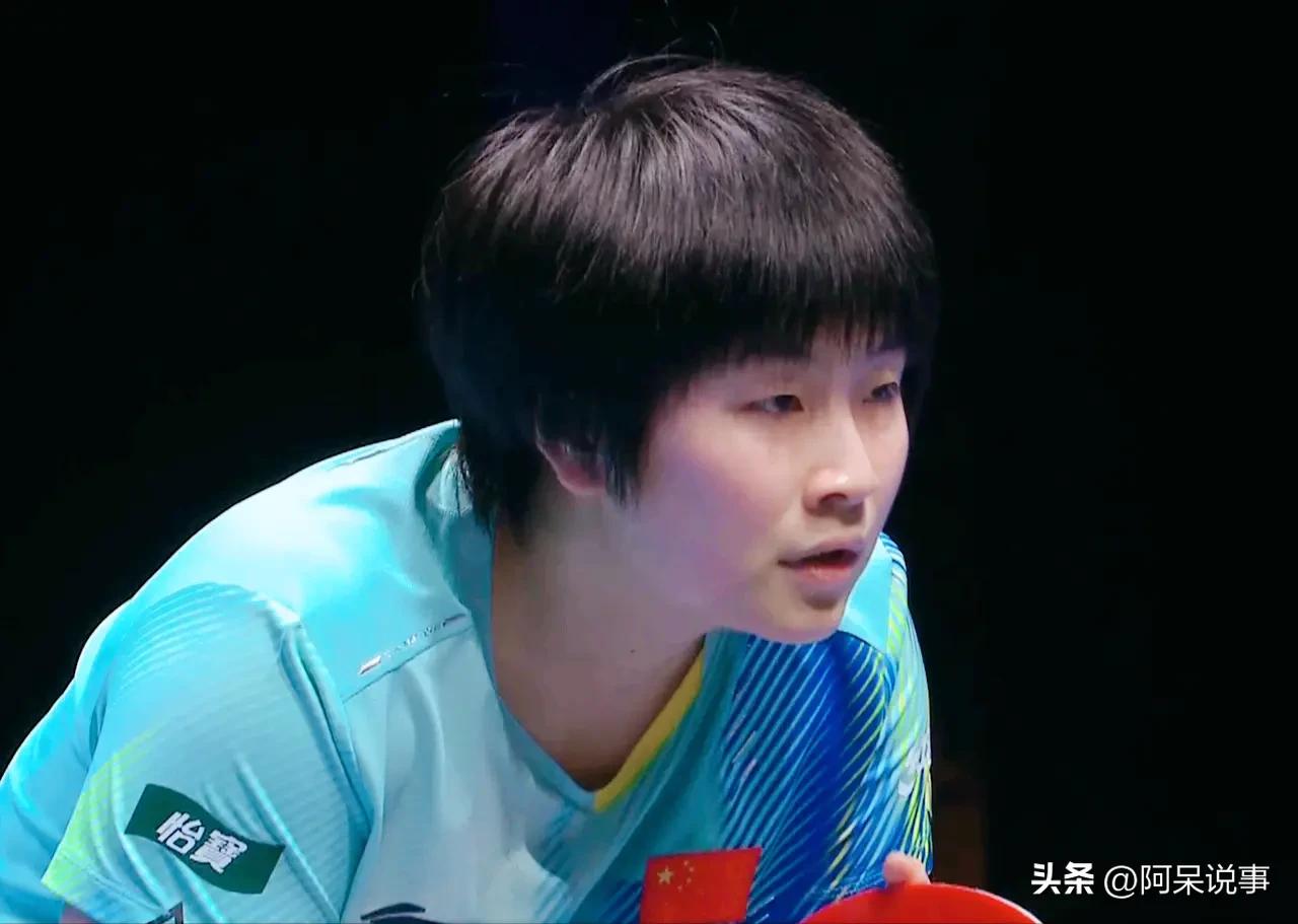 覃予萱赢了早田希娜，压力最大的就是陈熠。她本来就打不过小两岁的覃予萱，现在又没世