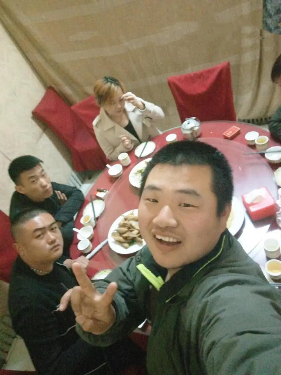 2026年春节前夕，25岁小伙耗时28天徒步1400公里从上海返回河南老家。当他