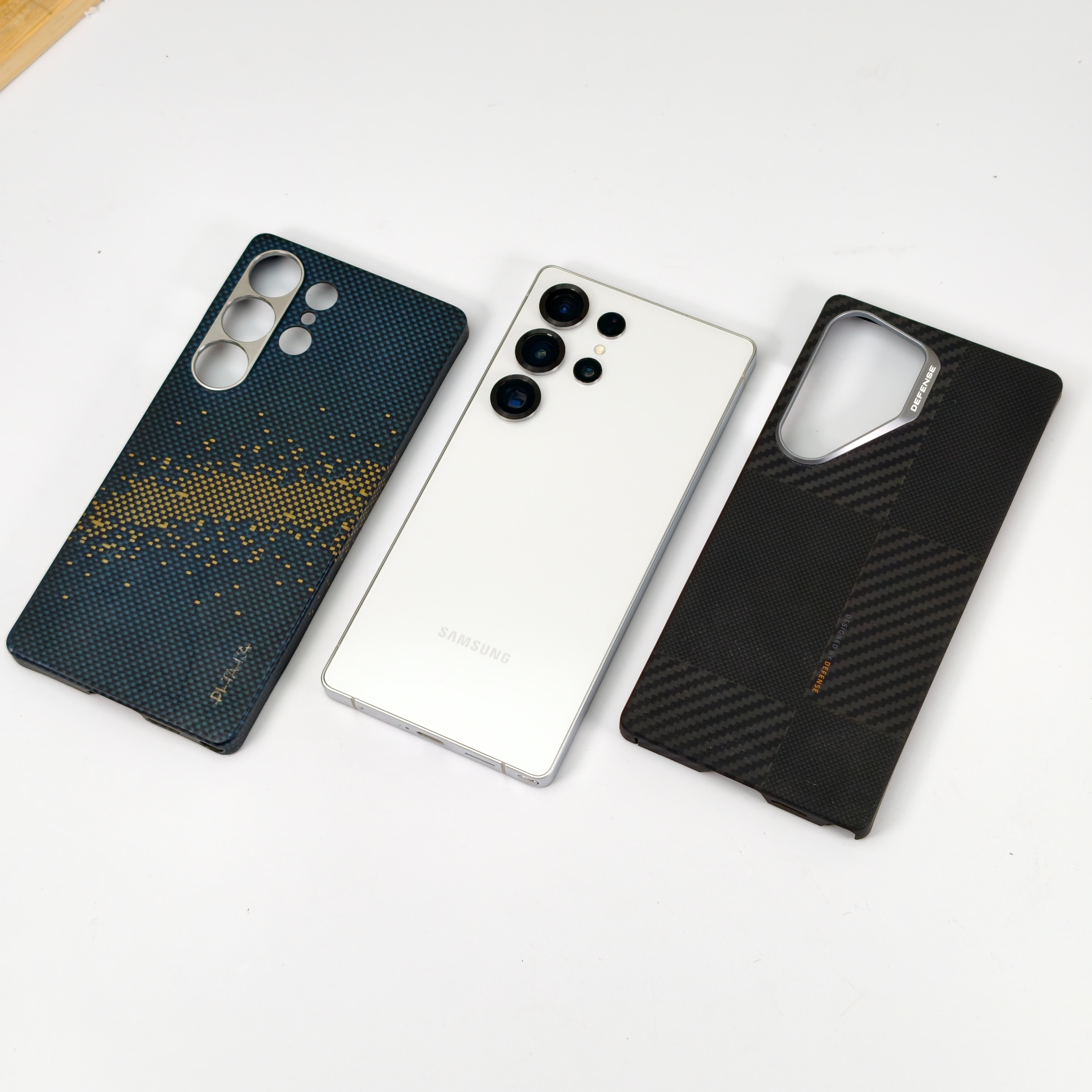 好久没卖三星，国行S25 Ultra这成色4000大几？白色一如既往的yyds。