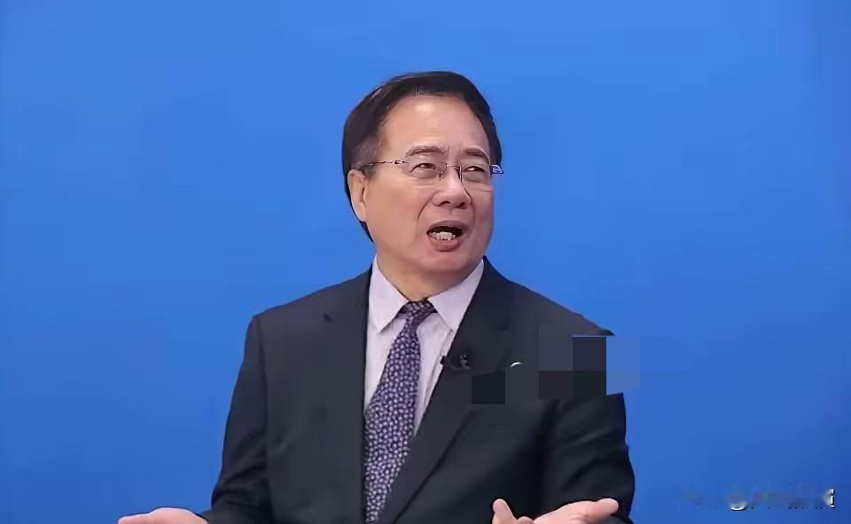 国民党前副秘书长蔡正元近日在节目中抛出三个观点：一、很少台湾人相信大陆会统一台湾