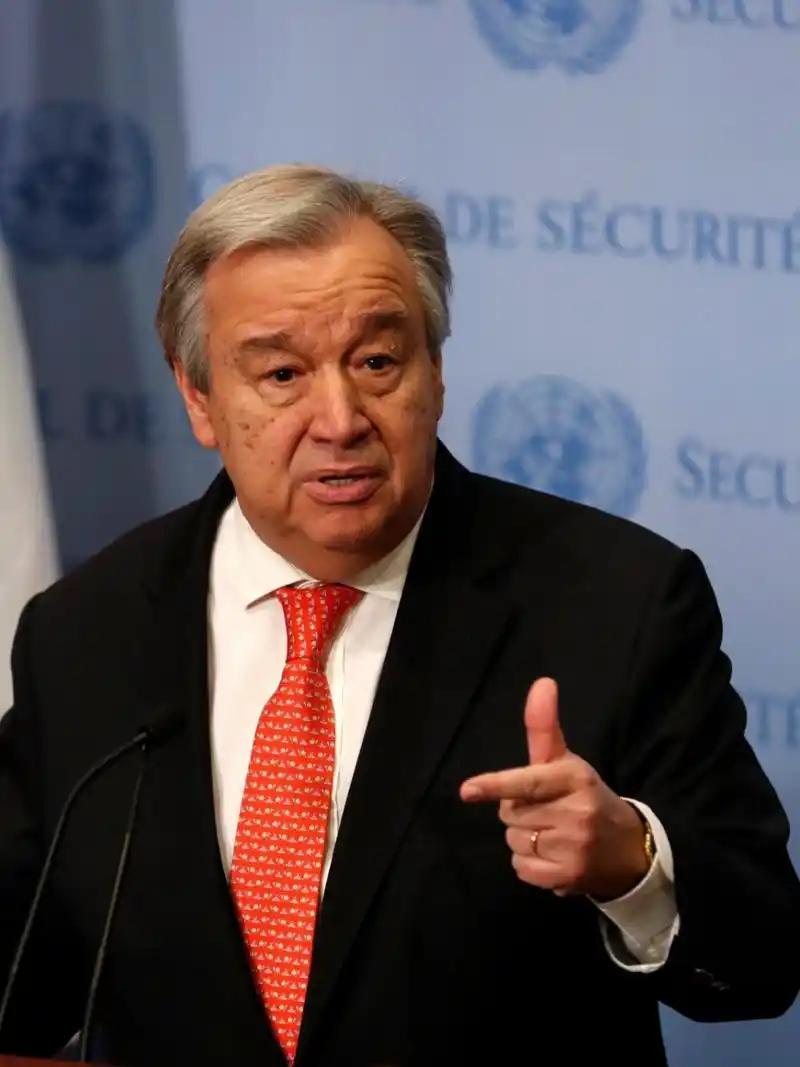 联合国突然掏出历史教科书，扉页上就写了一句话
 
2025年深秋的央视《高端访谈