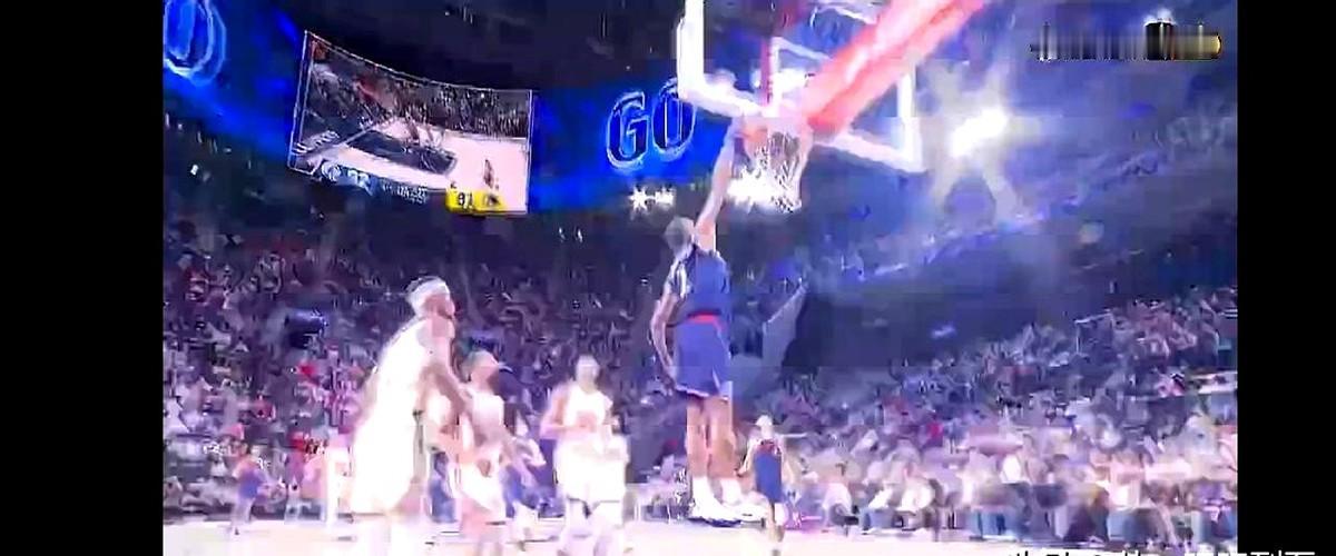 勇士这球输得太憋屈了！库里刚要封神就毕业，巴特勒绝杀三不沾。

末节简直神仙打架