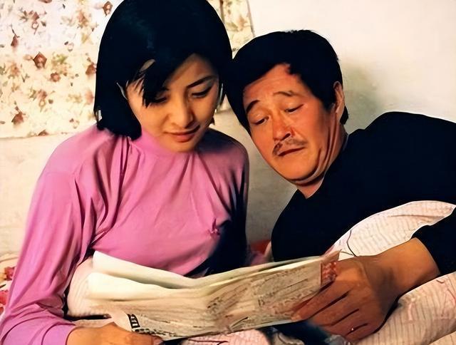 《马大帅》里饰演“玉芬”的演员王雅捷，当年低调嫁给了同为国家一级演员的于洋，两人