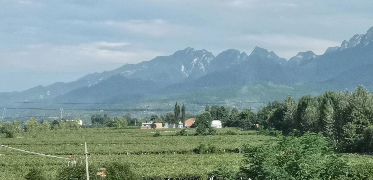 农民家庭权属下土地、林地、水面、草场等等资源使用权转让、入股还是要提高警惕！
