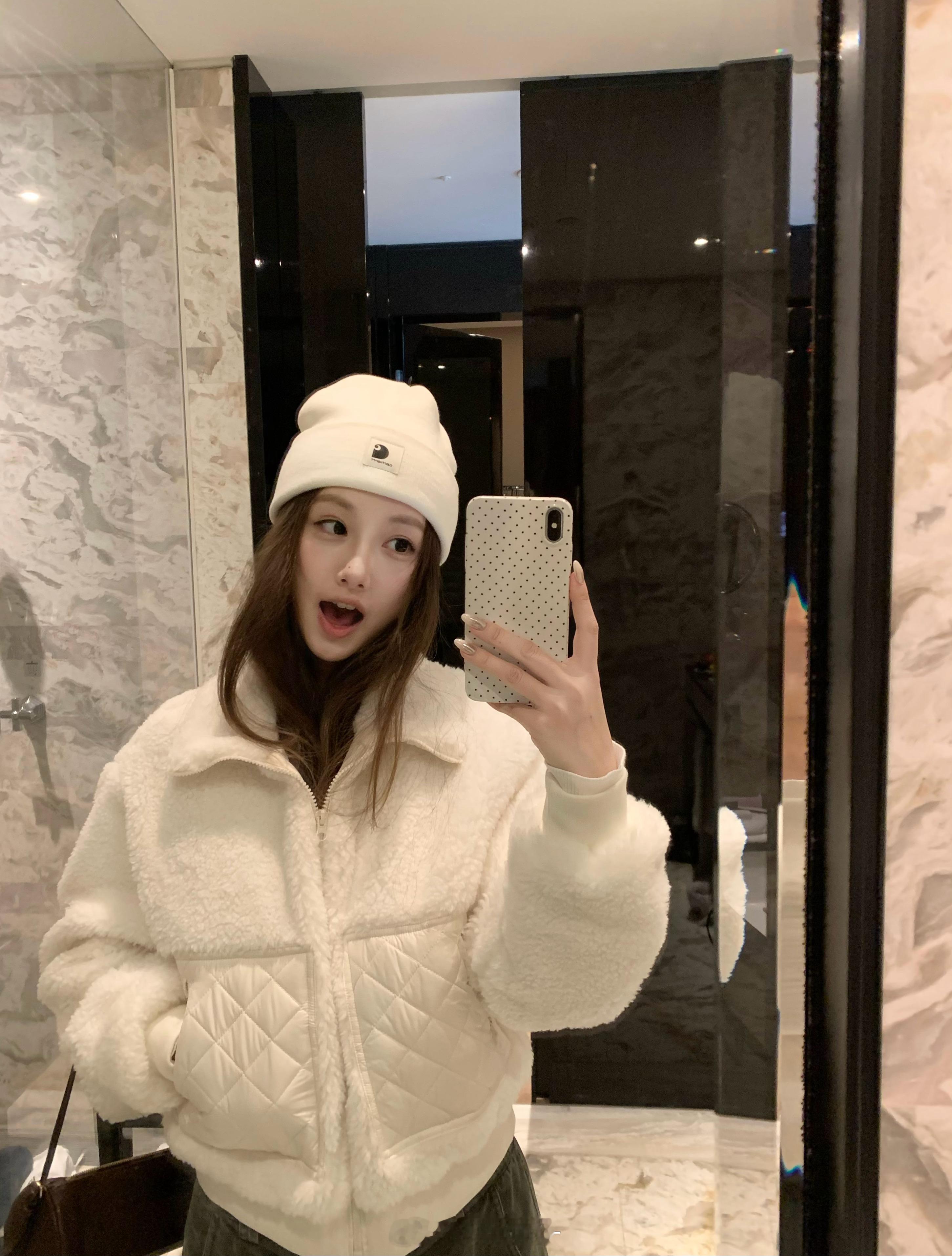 🐑🫶🏻Jisoo同款!!! 属实保暖时髦 带点松弛感又奶又休闲很利落显瘦日