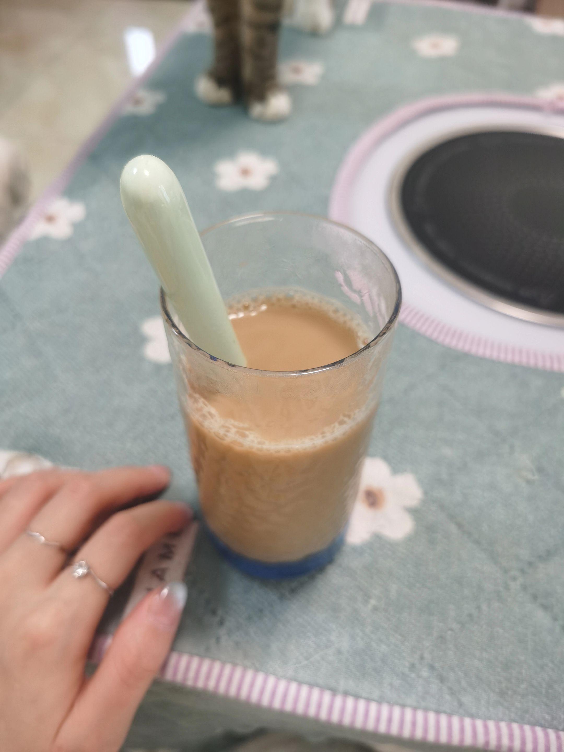 开心的事就得分享，125-103.2，减肥这么难的事我竟然能坚持，继续加油