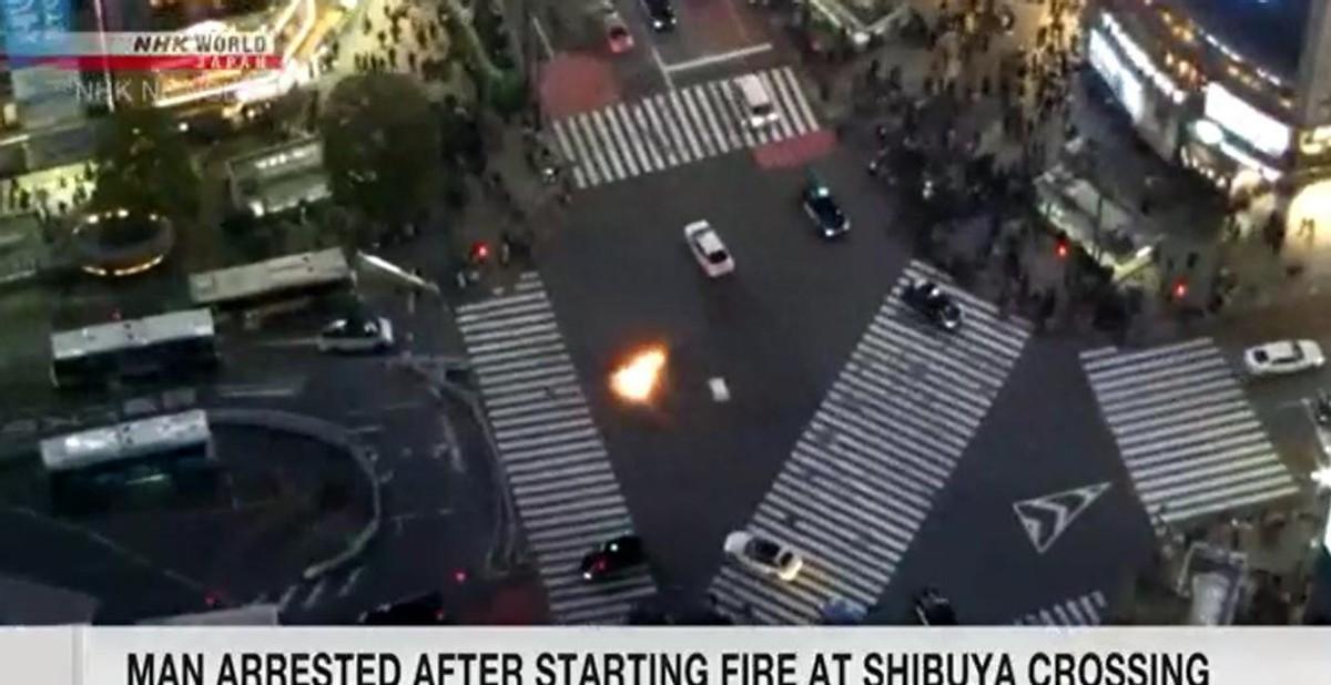 4月3日凌晨，爱知县丰川市民医院门口发生的一幕，足以让全世界对日本的治安现状感到